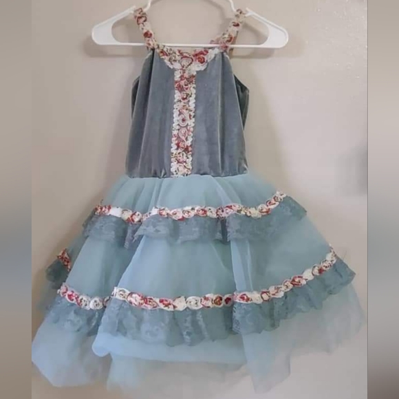 Ballet - Picture 1 of 1